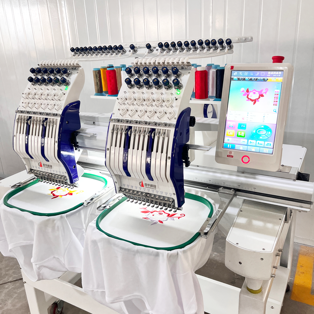 Embroidery machine (4)