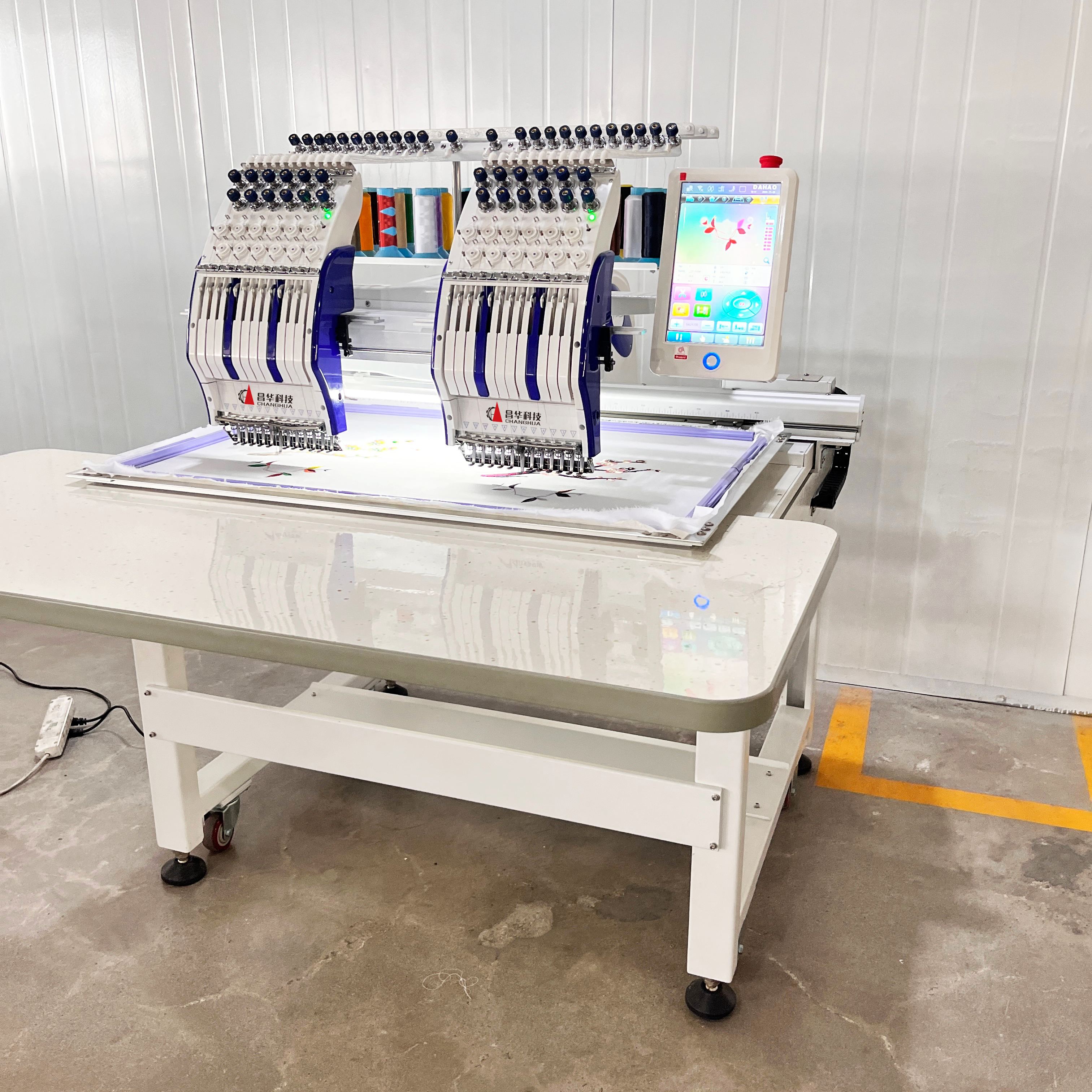 Embroidery machine (8)